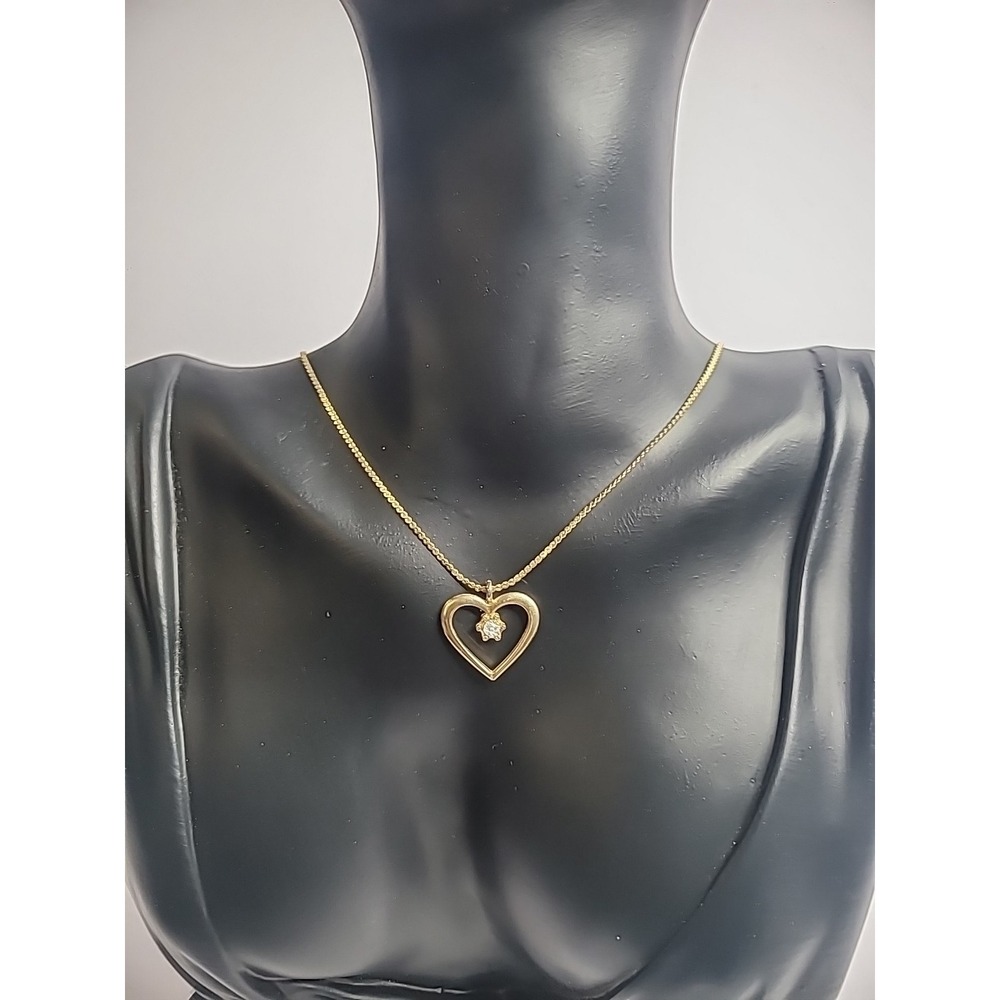 Vintage Gold Tone Heart Crystal Middle Gold Tone Chain Necklace Jewelry Costume - Picture 5 of 11